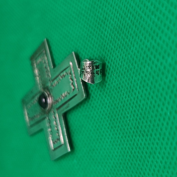 Ventige sterling silver pendant cross with onyx - Picture 2 of 3